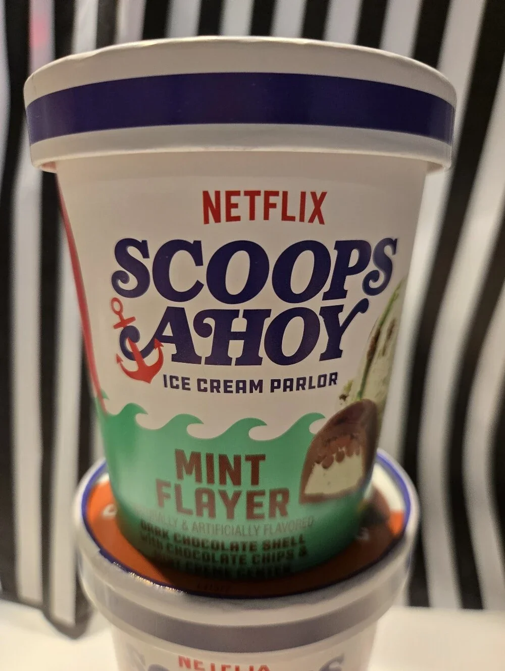 Netflix Scoops Ahoy Ice Cream Pints - Mint Green & Choc Pudding Stranger Things